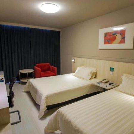 Jinjiang Inn Haimen Jiefang Middle Road Экстерьер фото